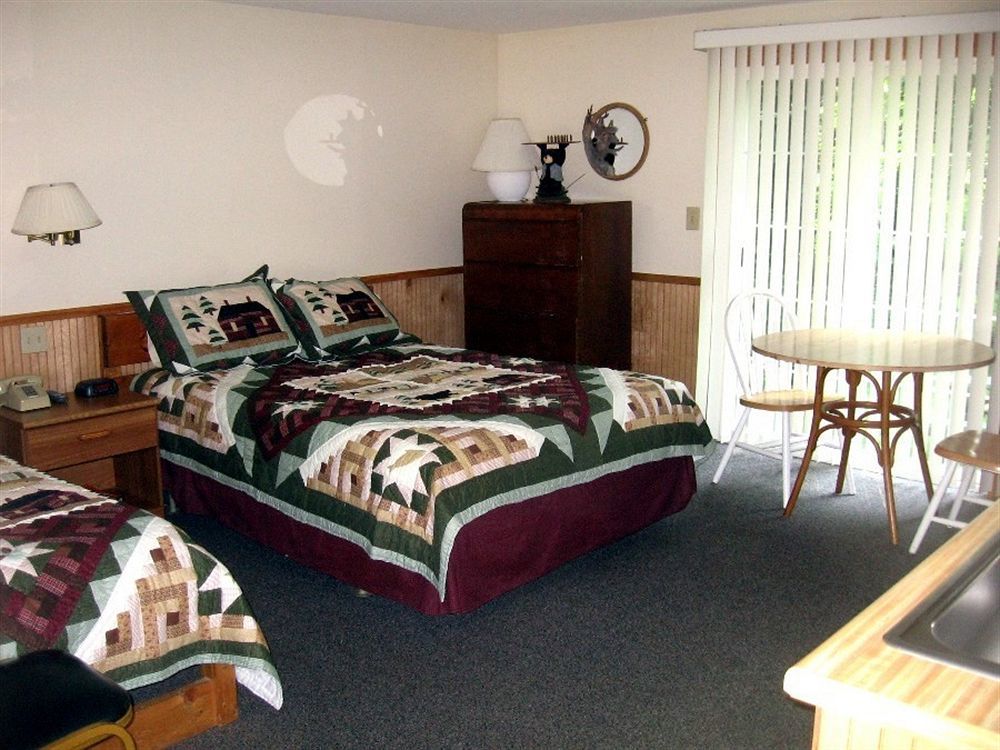 Bear Tree Lodge Weirs Beach Pokój zdjęcie