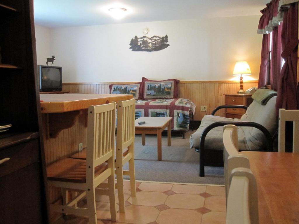 Bear Tree Lodge Weirs Beach Pokój zdjęcie